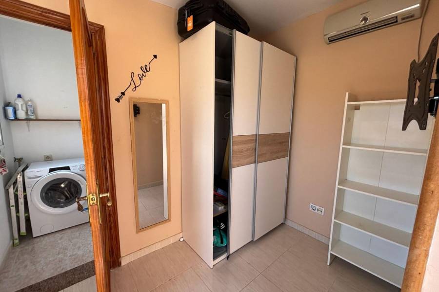 Reventa - Apartamento - Torrevieja - Los balcones