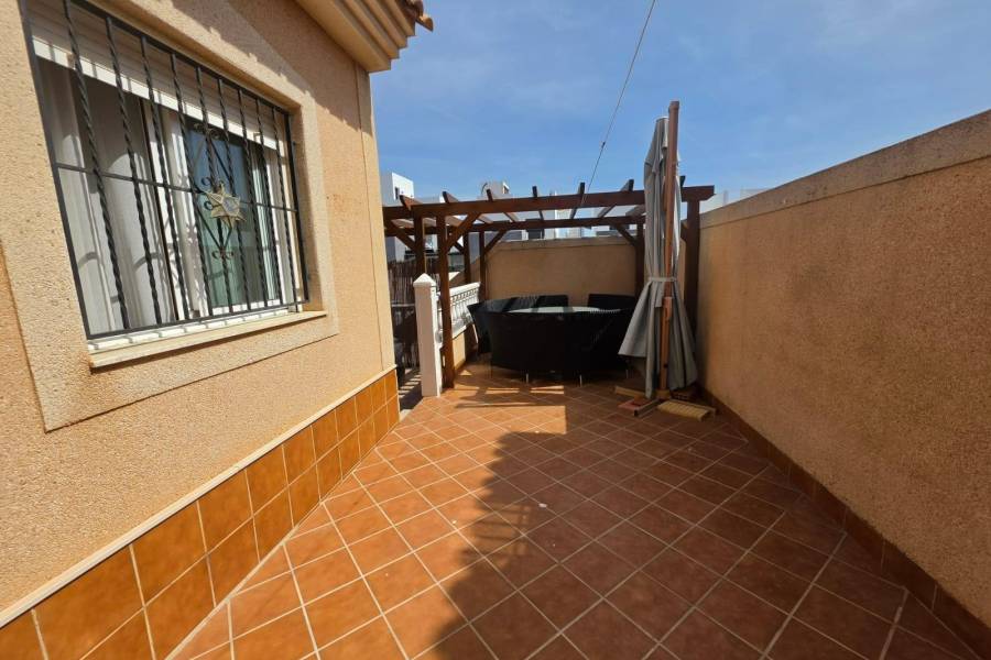 Weiterverkauf  - Einfamilienhaus - Torrevieja - Los Balcones - Los Altos del Edén