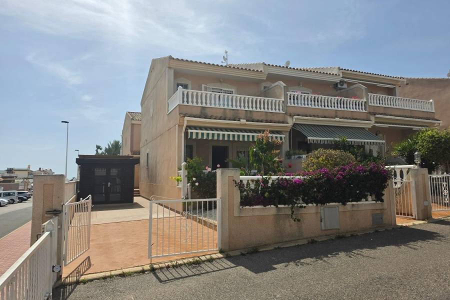 Weiterverkauf  - Einfamilienhaus - Torrevieja - Los Balcones - Los Altos del Edén