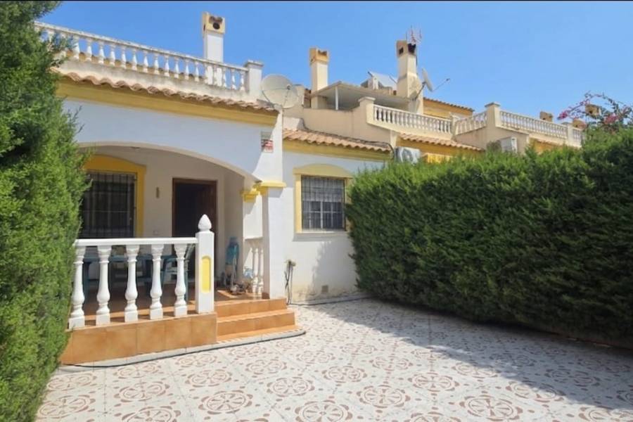 Reventa - Apartamento - Torrevieja - Aguas Nuevas