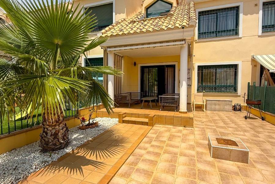 Reventa - Apartamento - ORIHUELA COSTA - La Zenia