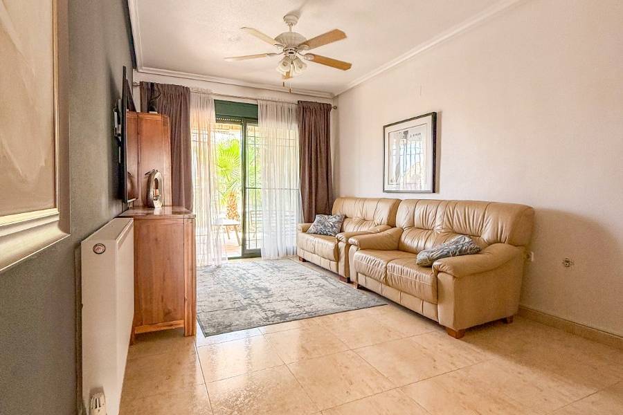 Reventa - Apartamento - ORIHUELA COSTA - La Zenia