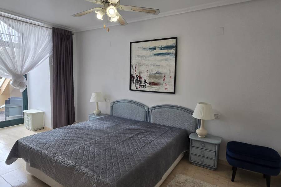 Reventa - Apartamento - ORIHUELA COSTA - La Zenia