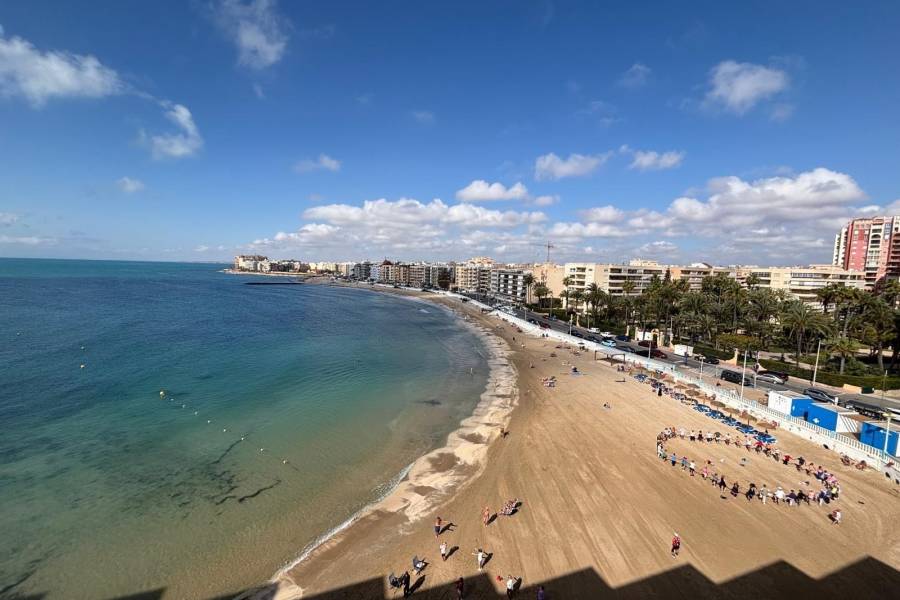 Weiterverkauf  - Wohnung - Torrevieja - Playa Los Locos