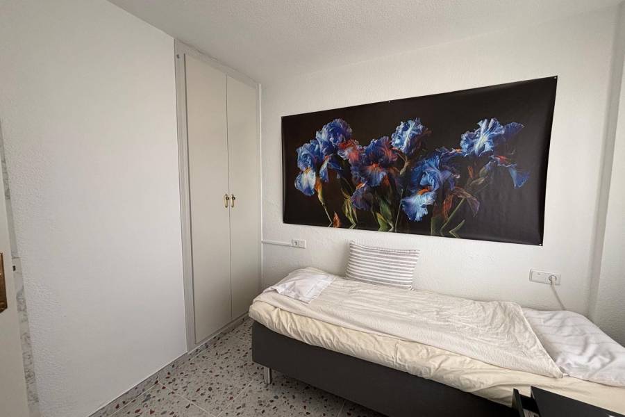 Weiterverkauf  - Wohnung - Torrevieja - Playa Los Locos