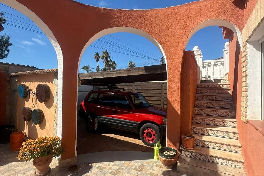 Weiterverkauf  - Einfamilienhaus - Torrevieja - El Chaparral