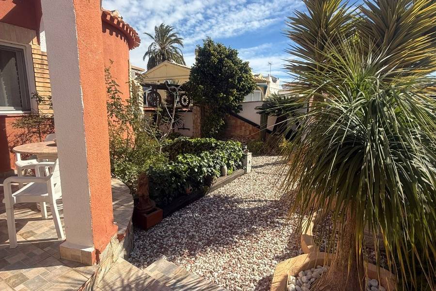 Weiterverkauf  - Einfamilienhaus - Torrevieja - El Chaparral