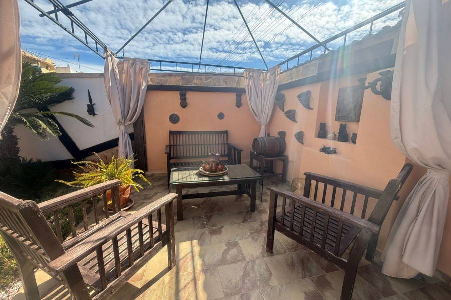 Weiterverkauf  - Einfamilienhaus - Torrevieja - El Chaparral