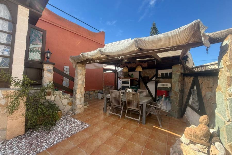 Weiterverkauf  - Einfamilienhaus - Torrevieja - El Chaparral