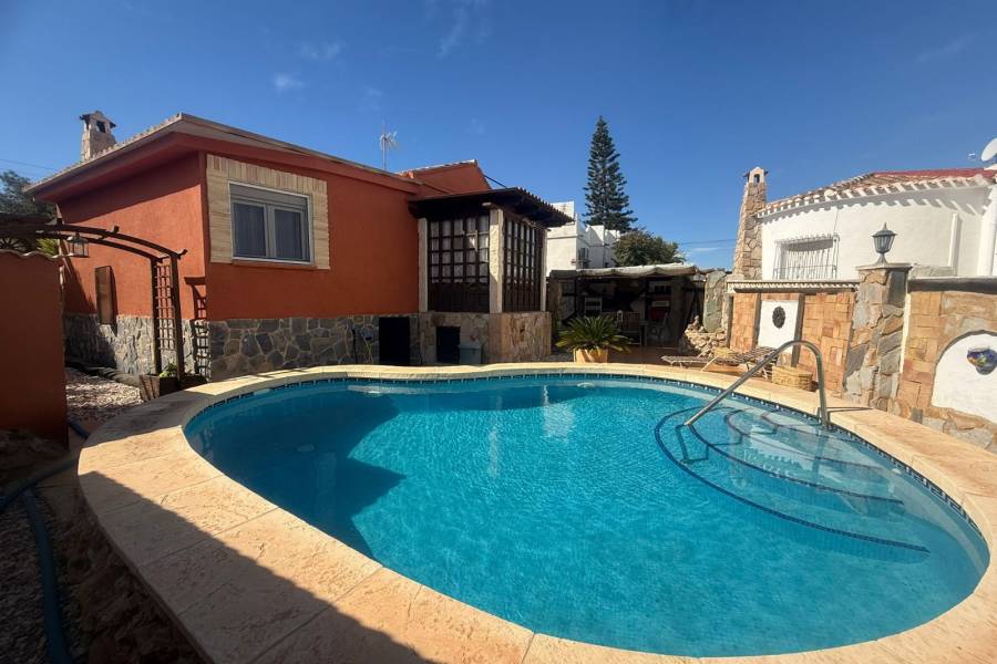 Weiterverkauf  - Einfamilienhaus - Torrevieja - El Chaparral