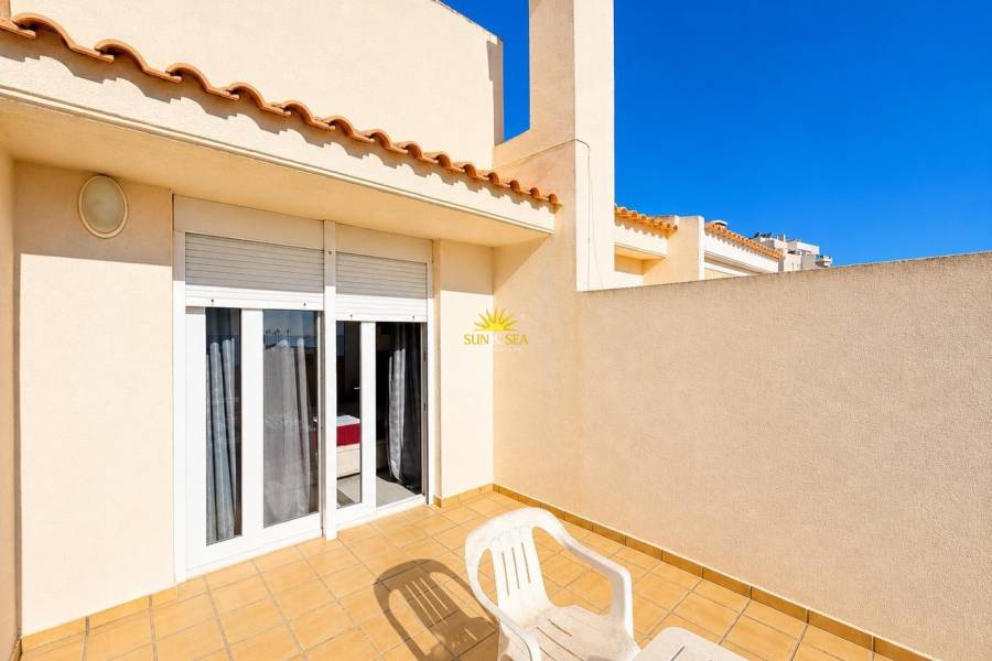 Återförsäljning - Lägenhet - Torrevieja - La Mata