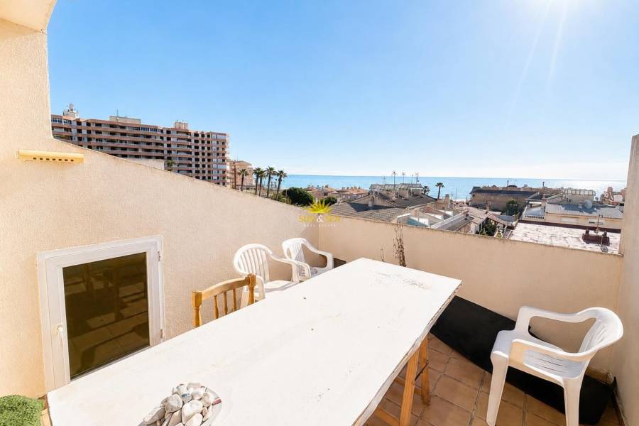 Återförsäljning - Lägenhet - Torrevieja - La Mata