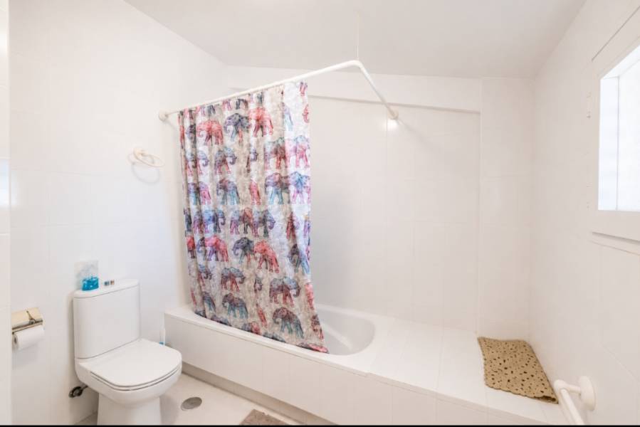 Återförsäljning - Lägenhet - Torrevieja - La Mata