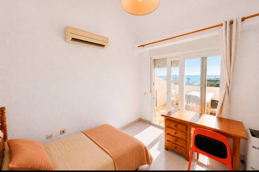 Återförsäljning - Lägenhet - Torrevieja - La Mata