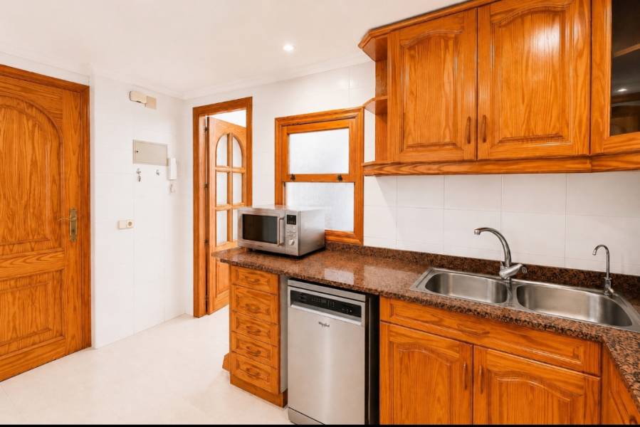 Återförsäljning - Lägenhet - Torrevieja - La Mata