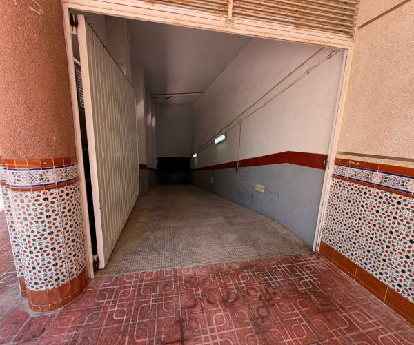 Garage - Investition - La Mata - Pueblo/ PLAYA