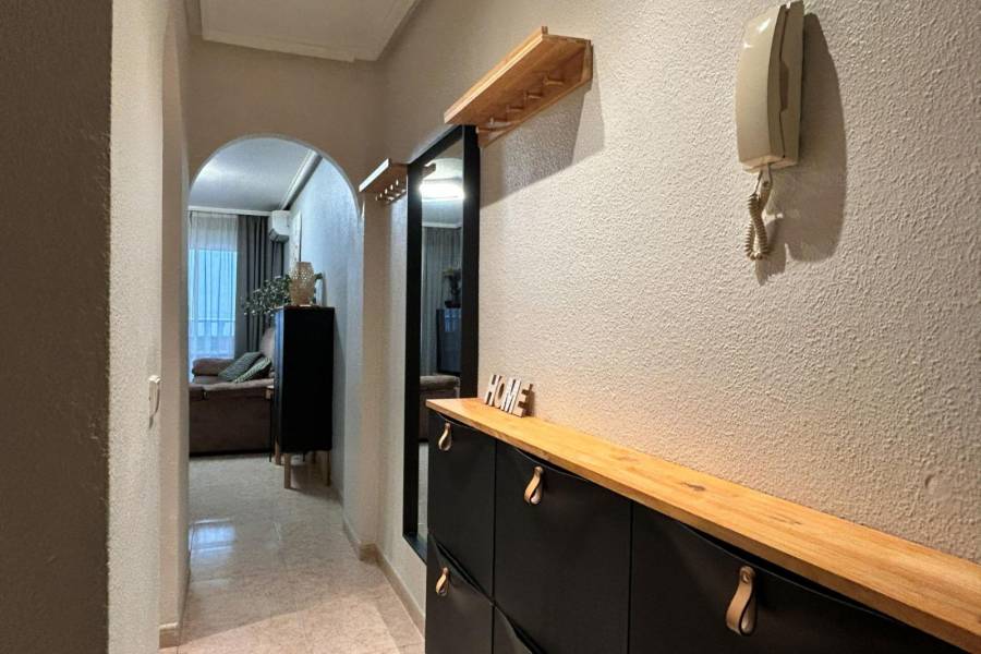 Reventa - Apartamento - Torrevieja - Center