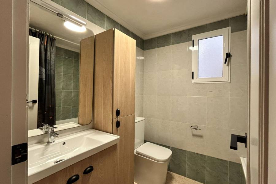 Reventa - Apartamento - Torrevieja - Center
