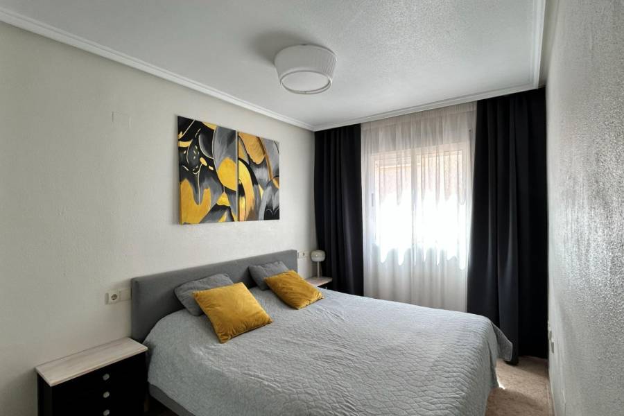 Reventa - Apartamento - Torrevieja - Center