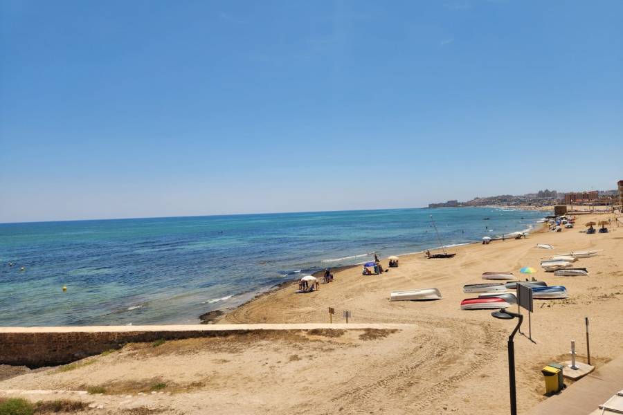 Reventa - Apartamento - La Mata - PLAYA