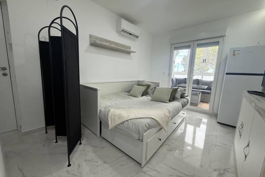 Reventa - Estudio - Ciudad Quesada - Doña Pepa