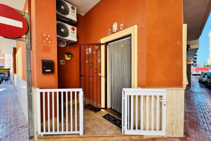 Перепродажа - Aпартамент - Ла-Мата - Pueblo/ PLAYA
