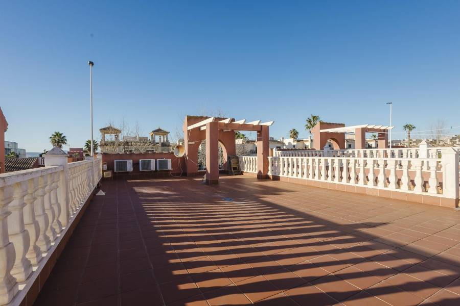Återförsäljning - Enfamiljshus - Torrevieja - Aguas Nuevas