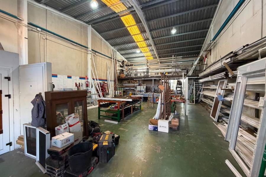 Перепродажа - перевод - Torrevieja - Carrefour