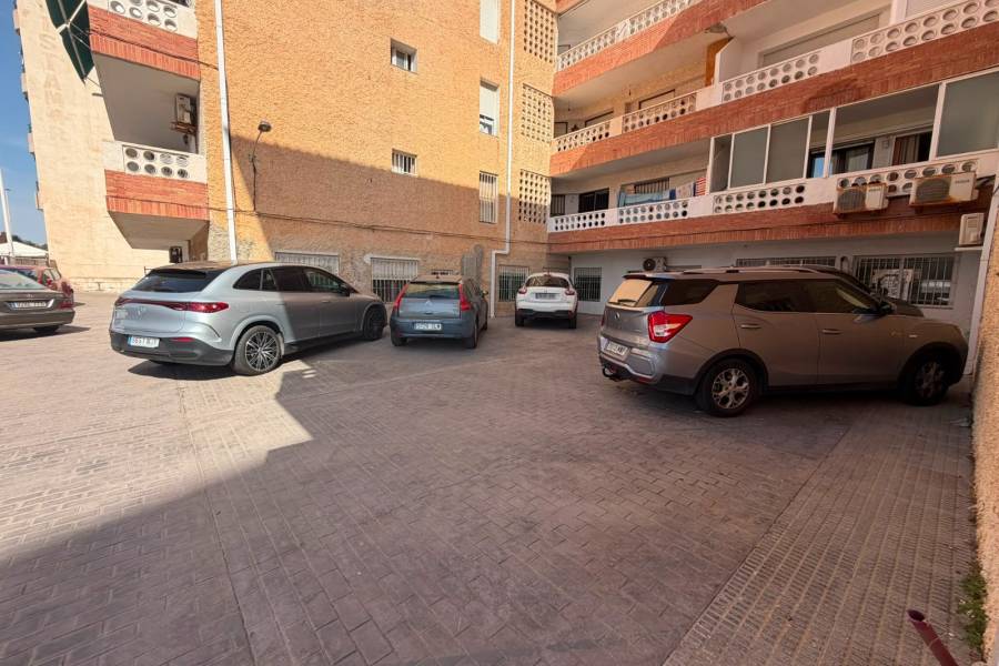 Återförsäljning - Lägenhet - La Mata - Pueblo/ PLAYA