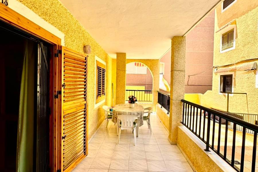 Перепродажа - Aпартамент - Torrevieja - La Mata
