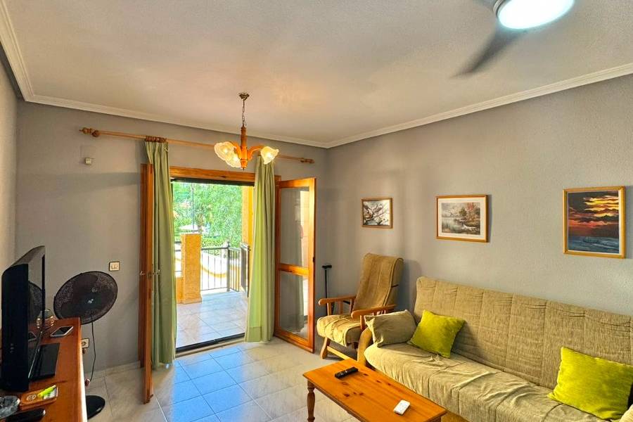 Перепродажа - Aпартамент - Torrevieja - La Mata