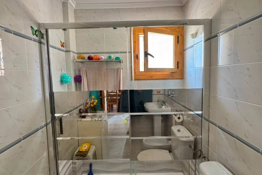 Перепродажа - Aпартамент - Torrevieja - La Mata