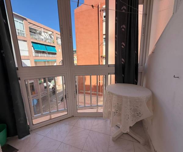 Aпартамент - аренда - Torrevieja - La Mata