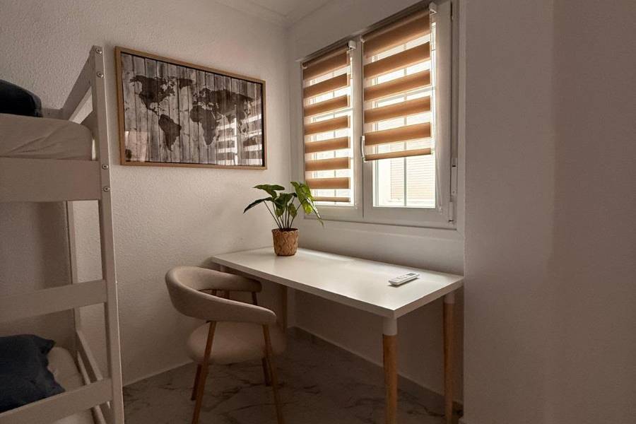 Återförsäljning - Radhus-Bungalow - La Mata - Puerto Romano/PLAYA
