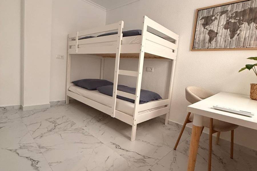 Återförsäljning - Radhus-Bungalow - La Mata - Puerto Romano/PLAYA
