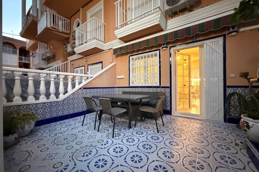 Återförsäljning - Radhus-Bungalow - La Mata - Puerto Romano/PLAYA