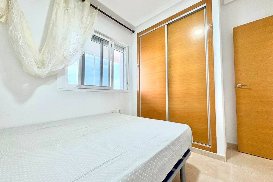 Reventa - Apartamento - Guardamar del Segura - Puerto Deportivo