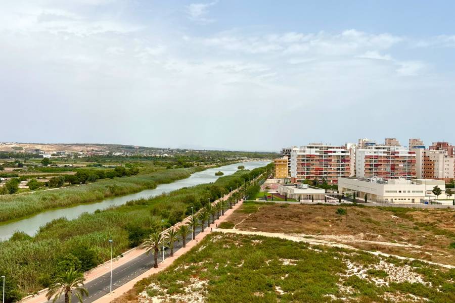 Reventa - Apartamento - Guardamar del Segura - Puerto Deportivo
