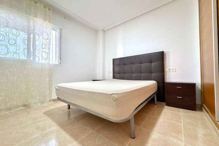 Reventa - Apartamento - Guardamar del Segura - Puerto Deportivo