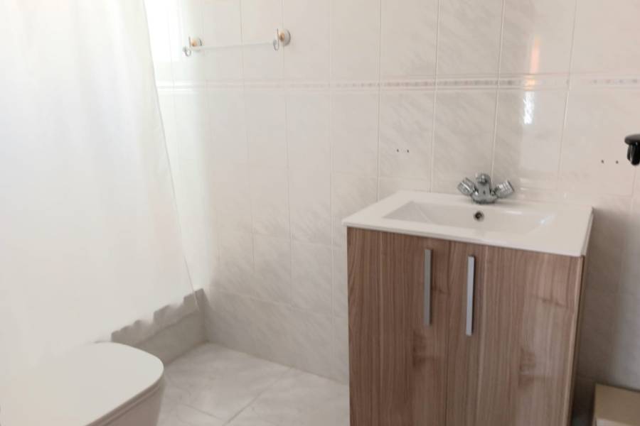 Reventa - Bungalow - Torrevieja - San luis