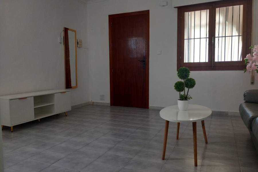 Reventa - Bungalow - Torrevieja - San luis