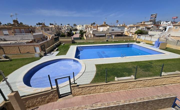 Enfamiljshus - Återförsäljning - Torrevieja - La Siesta