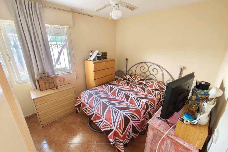 Återförsäljning - Enfamiljshus - Torrevieja - La Siesta
