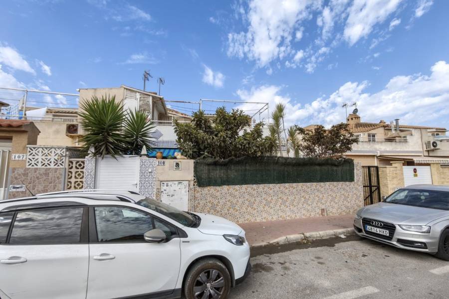 Återförsäljning - Enfamiljshus - Torrevieja - La Siesta