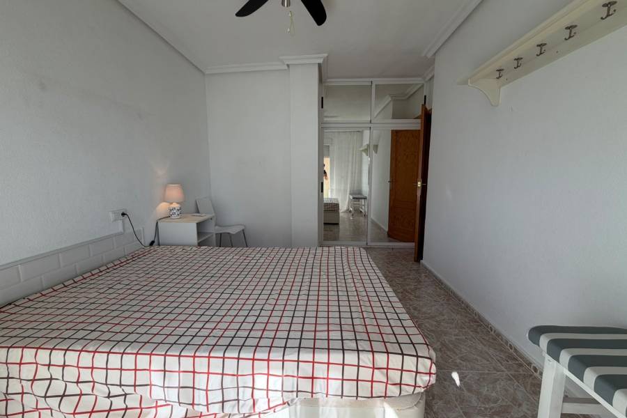 Reventa - ÁTICO - La Mata - Centro/PLAYA