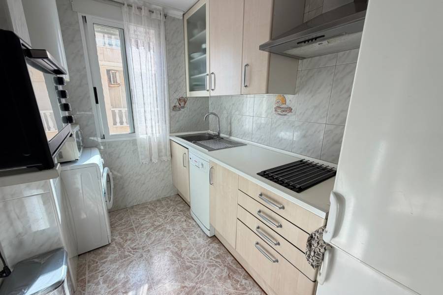 Reventa - ÁTICO - La Mata - Centro/PLAYA