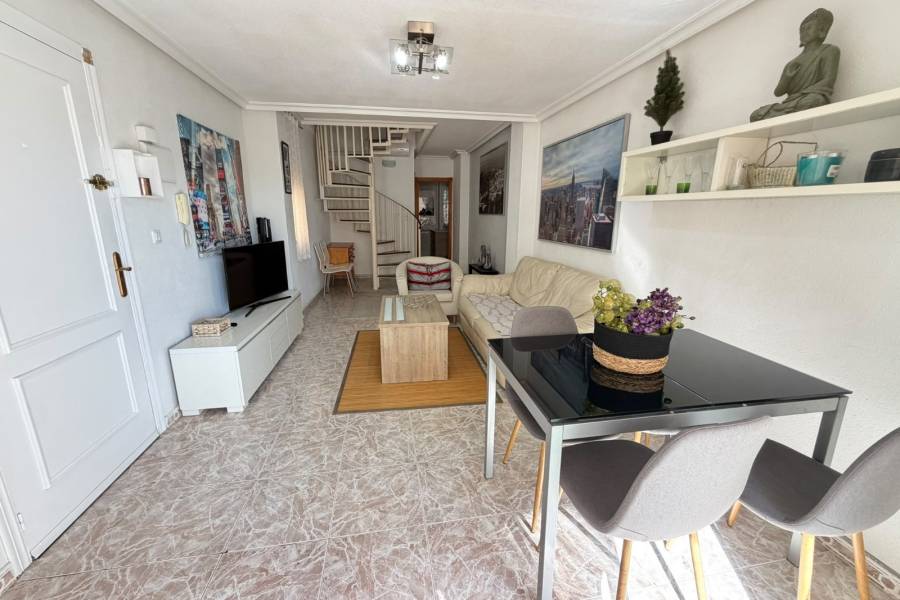 Reventa - ÁTICO - La Mata - Centro/PLAYA