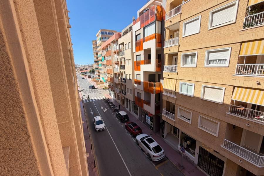 Återförsäljning - Lägenhet - La Mata - Pueblo/ PLAYA