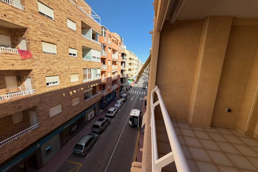 Återförsäljning - Lägenhet - La Mata - Pueblo/ PLAYA