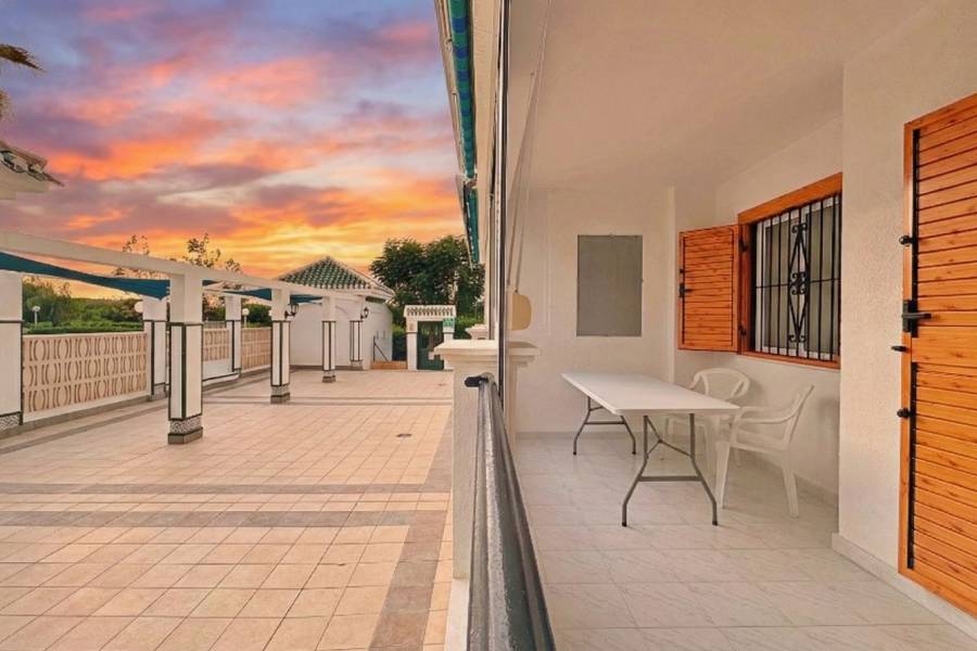Reventa - Apartamento - La Mata - Los Europeos/ PLAYA